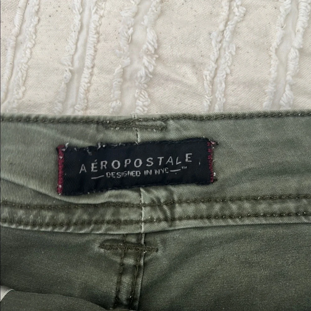 Aeropostale Olive Green Women's Shorts - Picture 3 of 4